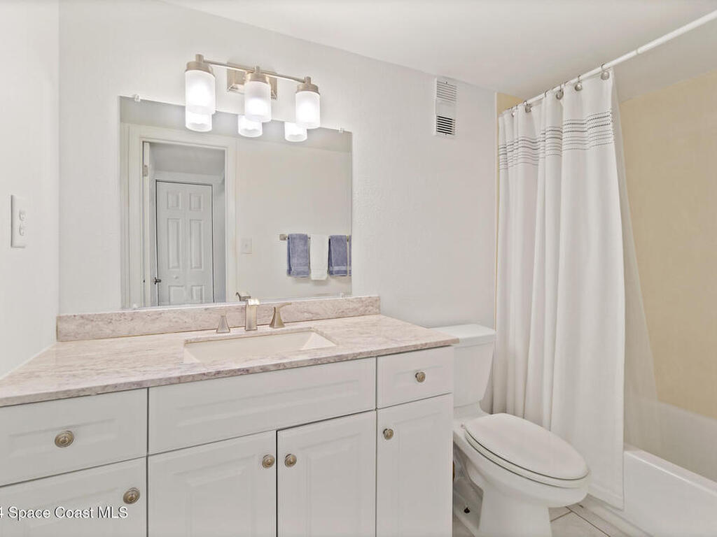 7520 Ridgewood Avenue, Cape Canaveral, FL 32920