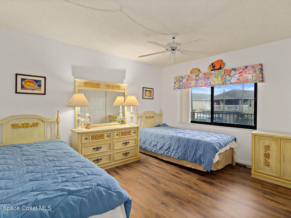7520 Ridgewood Avenue, Cape Canaveral, FL 32920