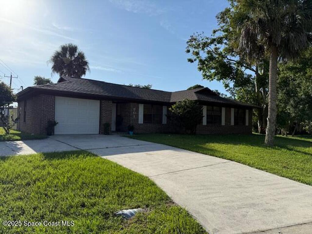 901 Emerson Drive, Palm Bay, FL 32907