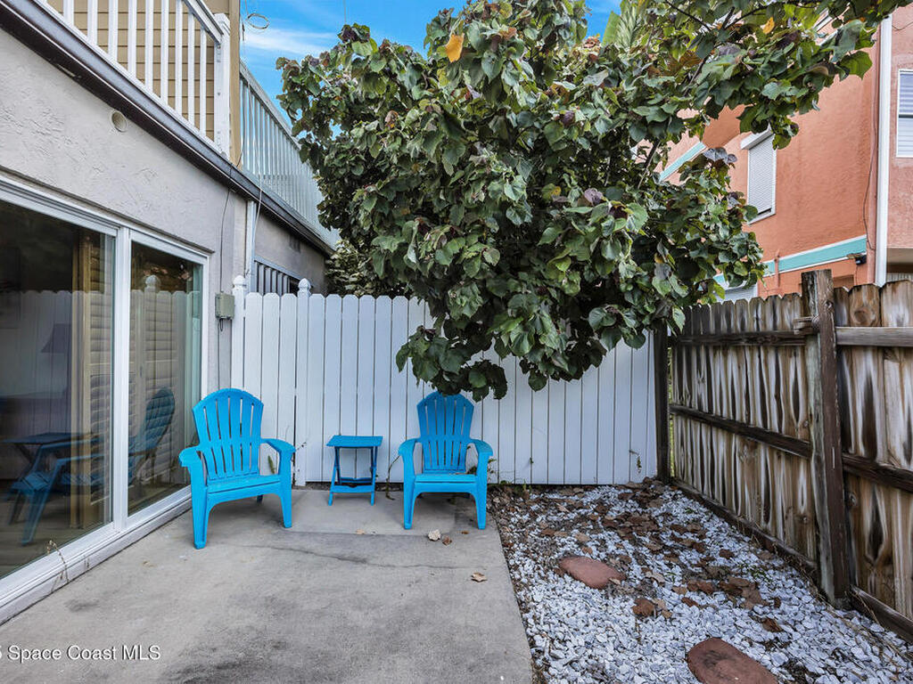 8152 Ridgewood Avenue, Cape Canaveral, FL 32920