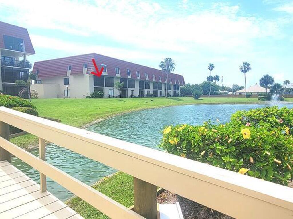 800 S Brevard Avenue, Cocoa Beach, FL 32931
