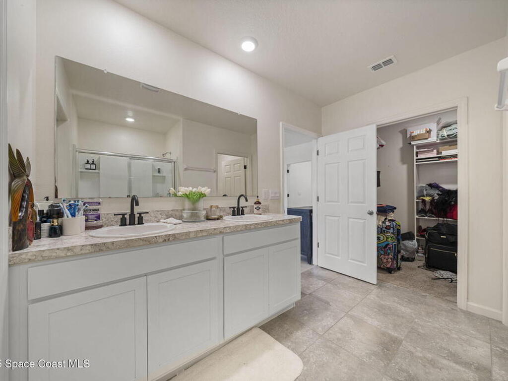 620 Old Country Road, Palm Bay, FL 32909