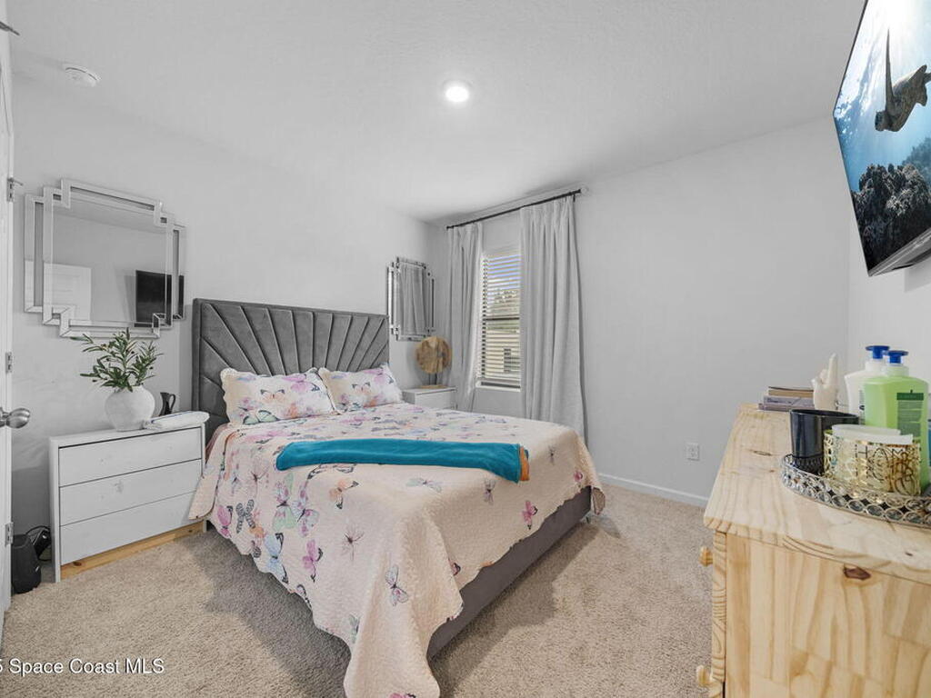 620 Old Country Road, Palm Bay, FL 32909
