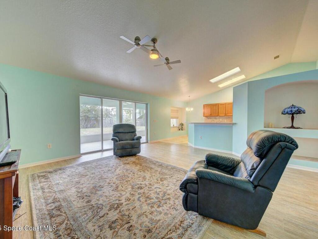 6175 Grissom Parkway, Cocoa, FL 32927