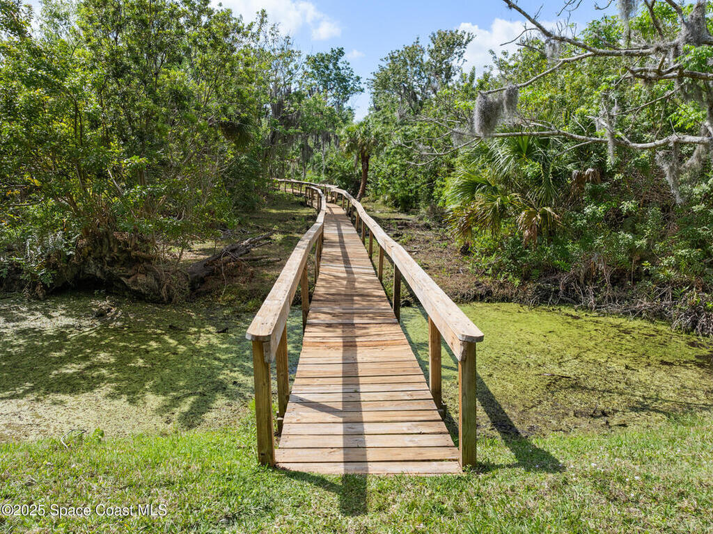 229 E Melbourne Avenue, Melbourne, FL 32901