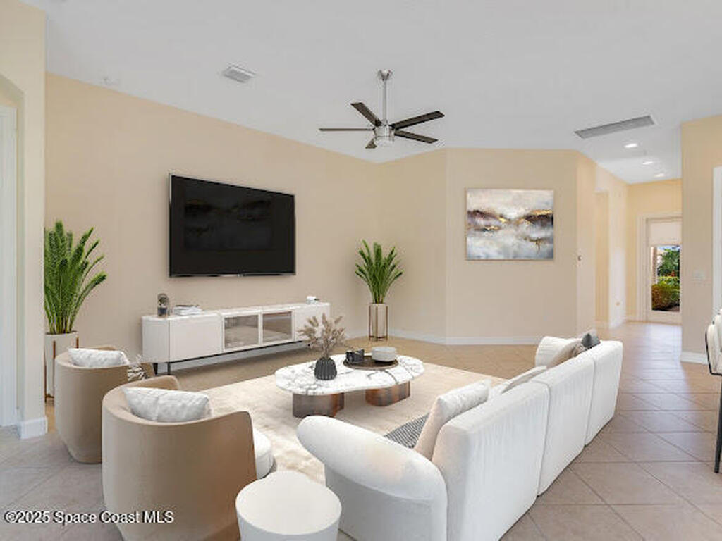 241 11th Square, Vero Beach, FL 32962
