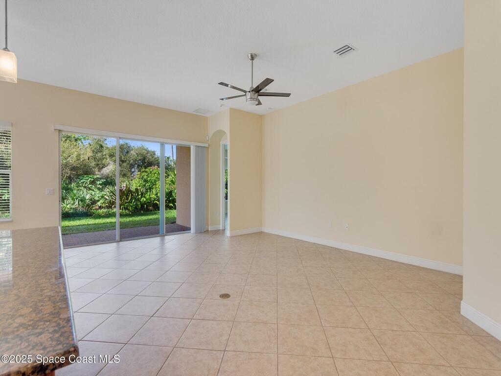 241 11th Square, Vero Beach, FL 32962
