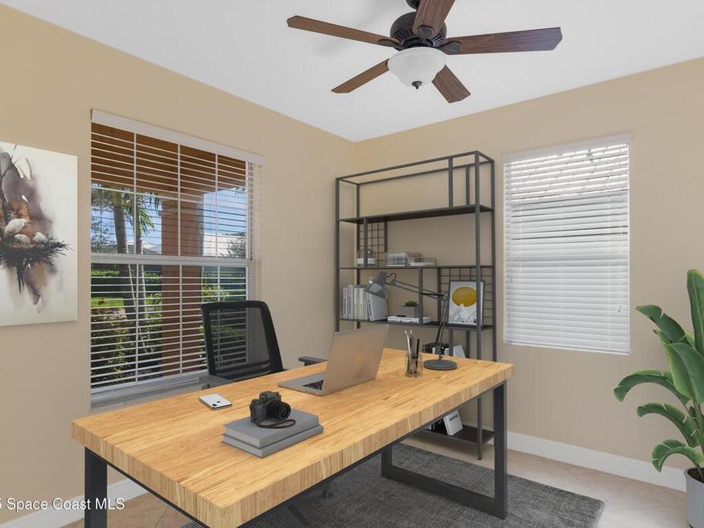 241 11th Square, Vero Beach, FL 32962