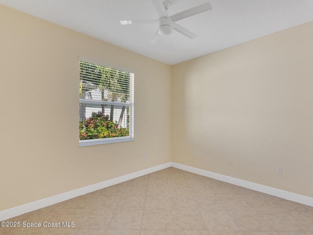 241 11th Square, Vero Beach, FL 32962