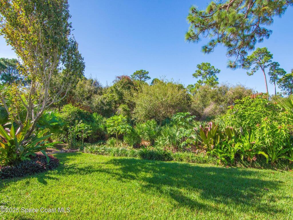 241 11th Square, Vero Beach, FL 32962