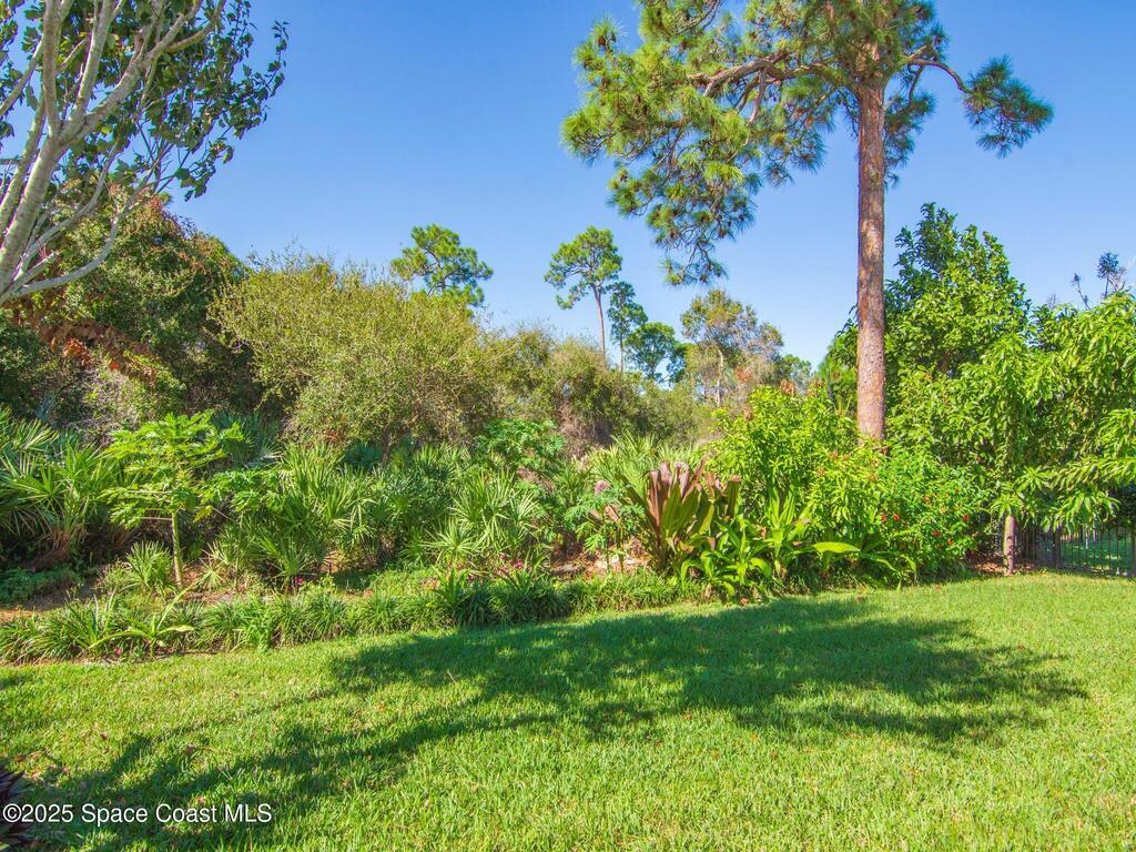 241 11th Square, Vero Beach, FL 32962