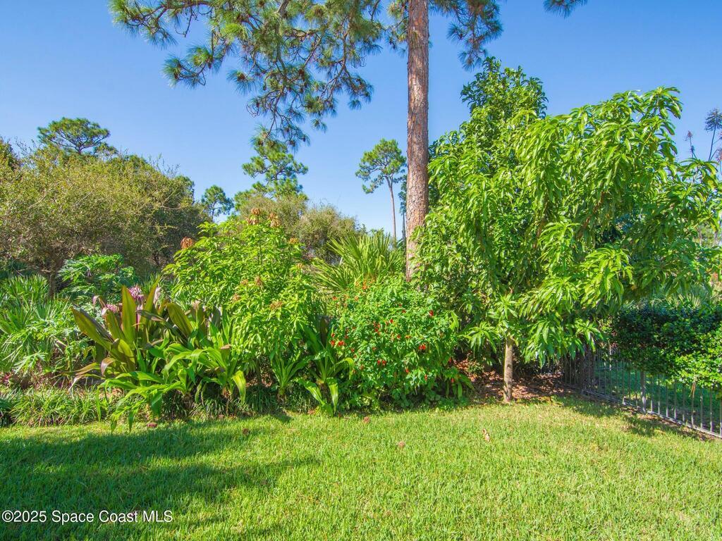 241 11th Square, Vero Beach, FL 32962