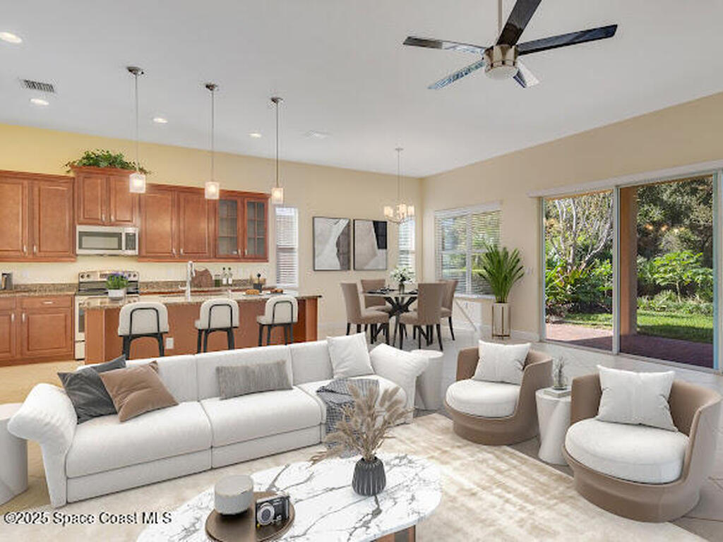 241 11th Square, Vero Beach, FL 32962