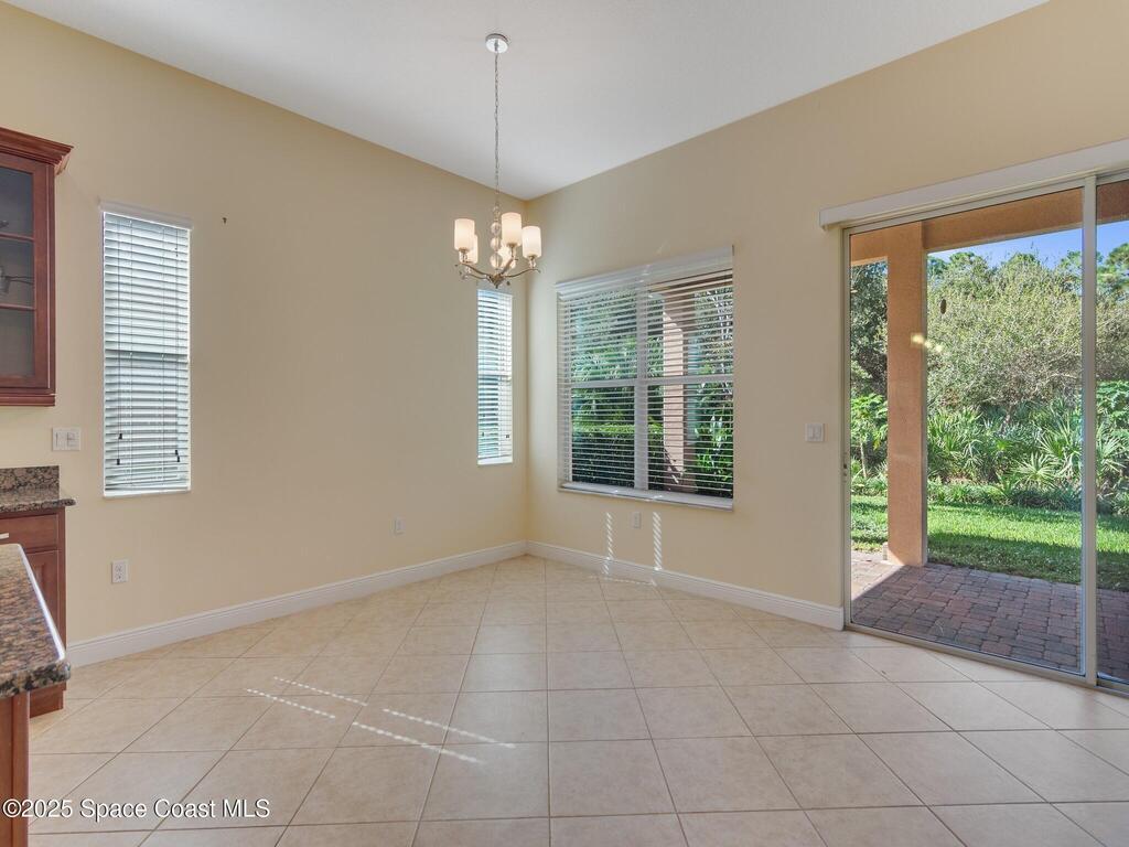 241 11th Square, Vero Beach, FL 32962
