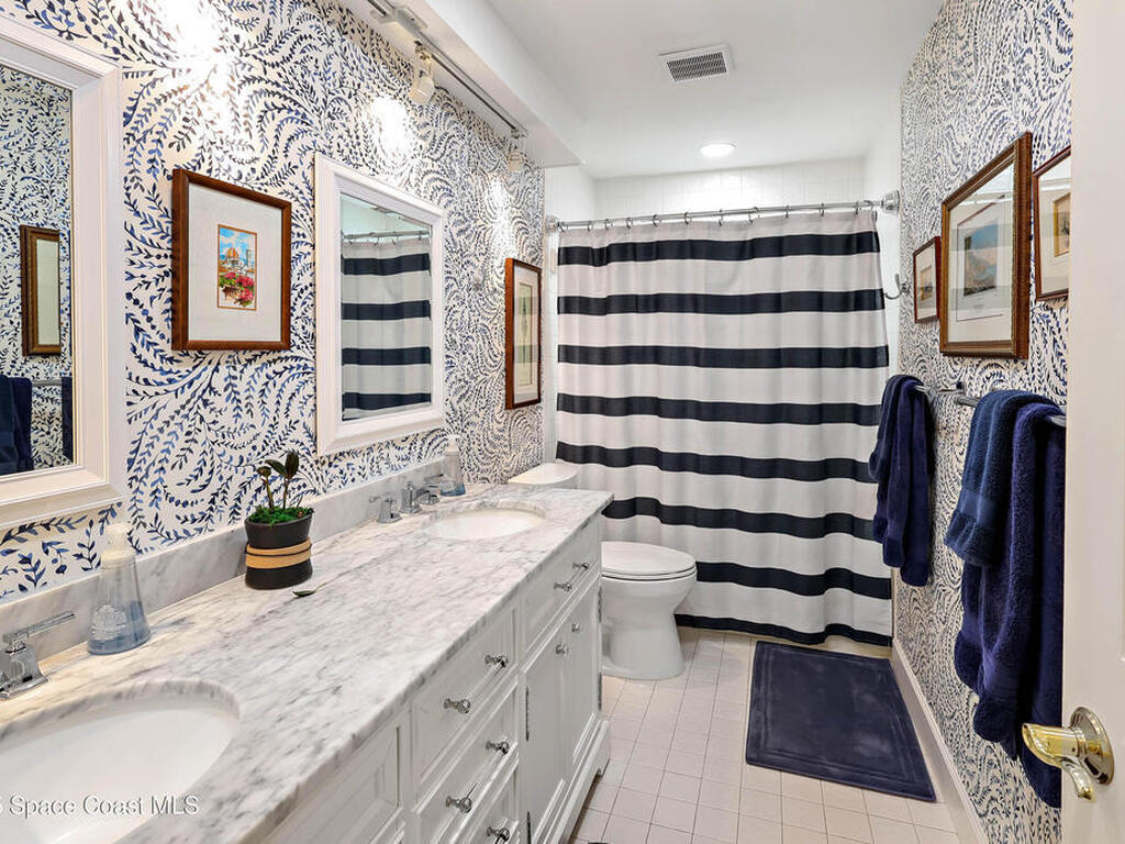 8367 Baytree Drive, Vero Beach, FL 32963