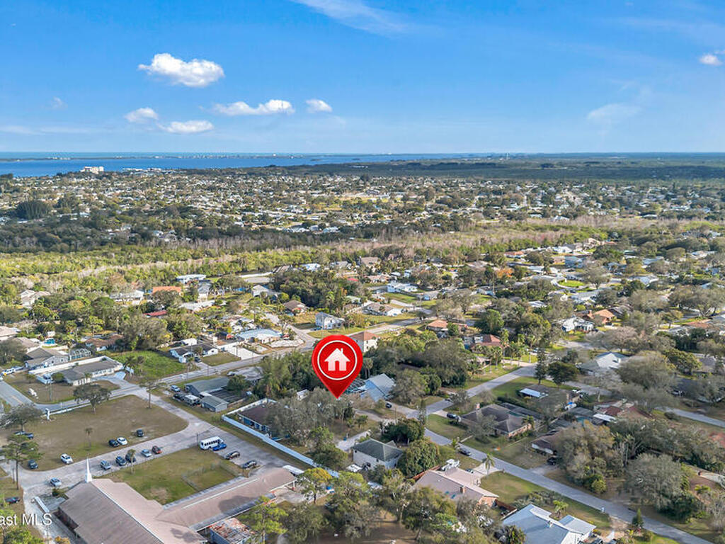 1181 Pineapple Avenue, Palm Bay, FL 32905