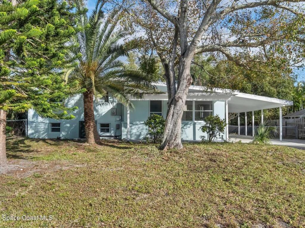 1181 Pineapple Avenue, Palm Bay, FL 32905