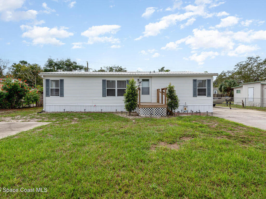 3115 Brockett Road, Mims, FL 32754