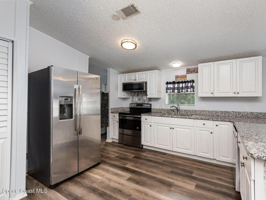 3115 Brockett Road, Mims, FL 32754