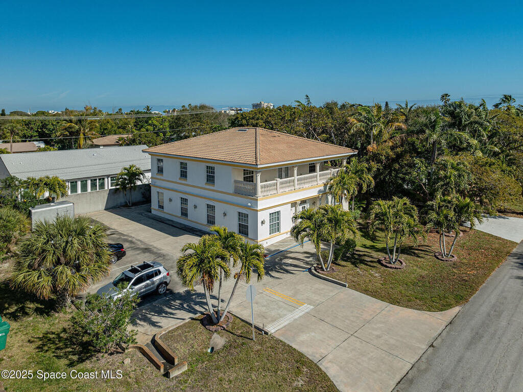 334 4th Avenue, Indialantic, FL 32903