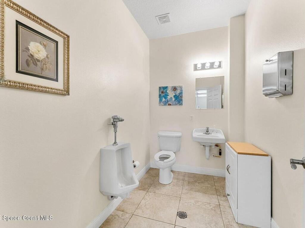 334 4th Avenue, Indialantic, FL 32903