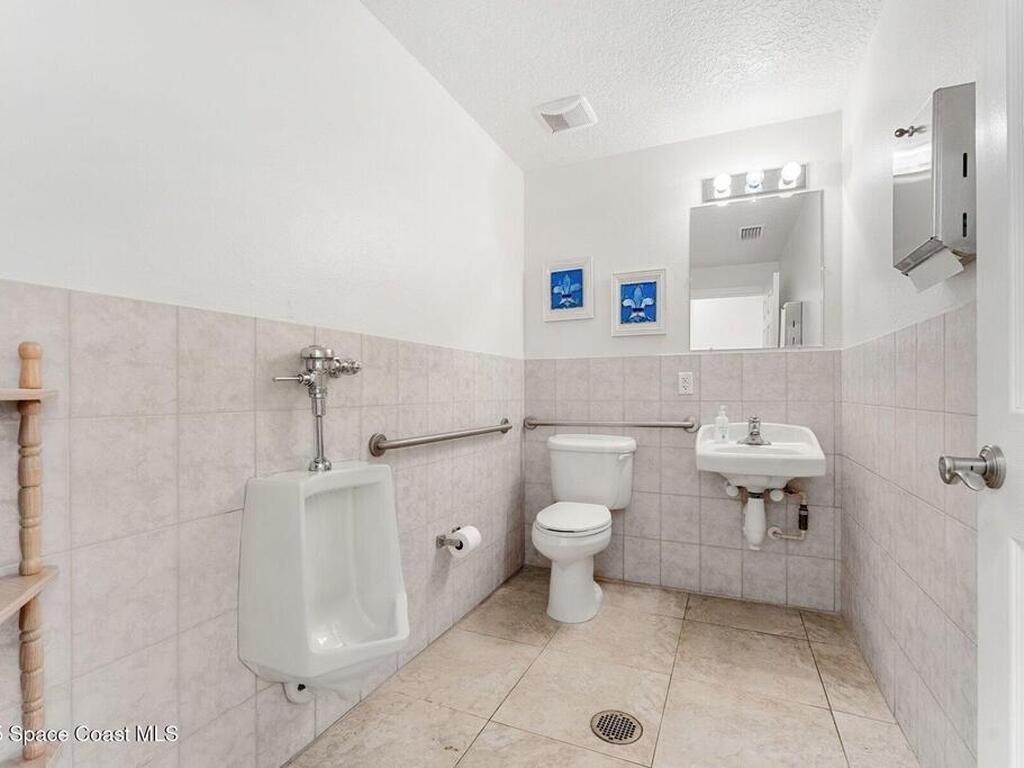 334 4th Avenue, Indialantic, FL 32903