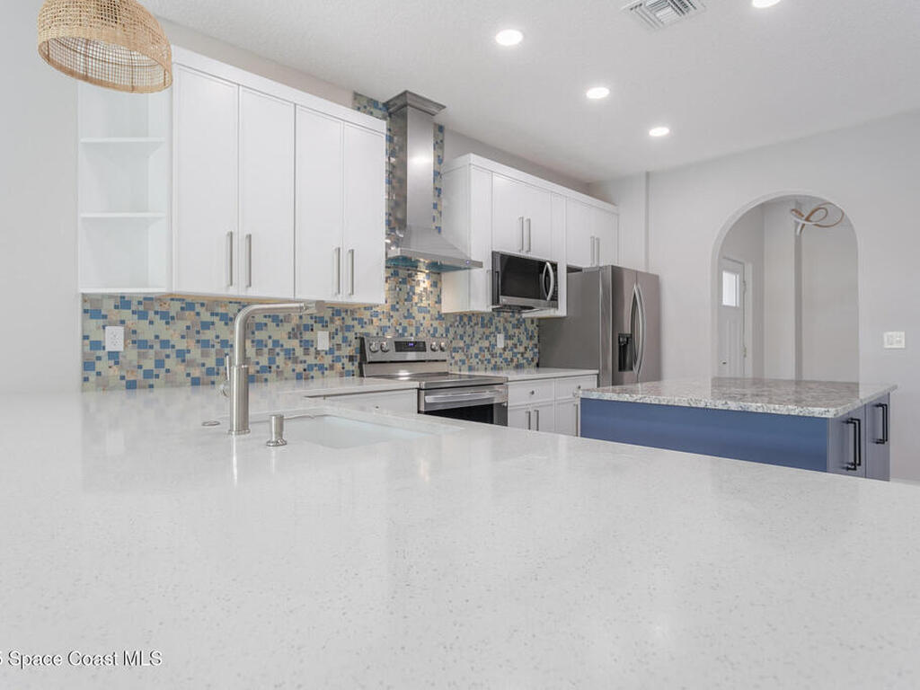 115 Jefferson Avenue, Cape Canaveral, FL 32920