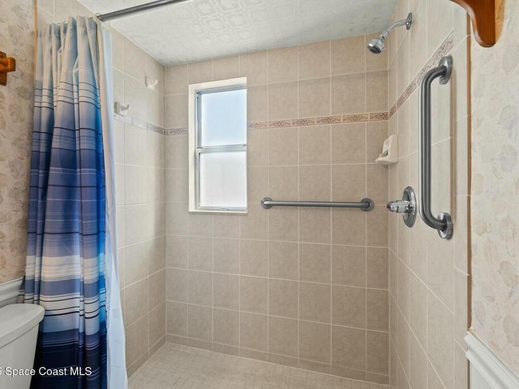 215 Circle Drive, Cape Canaveral, FL 32920