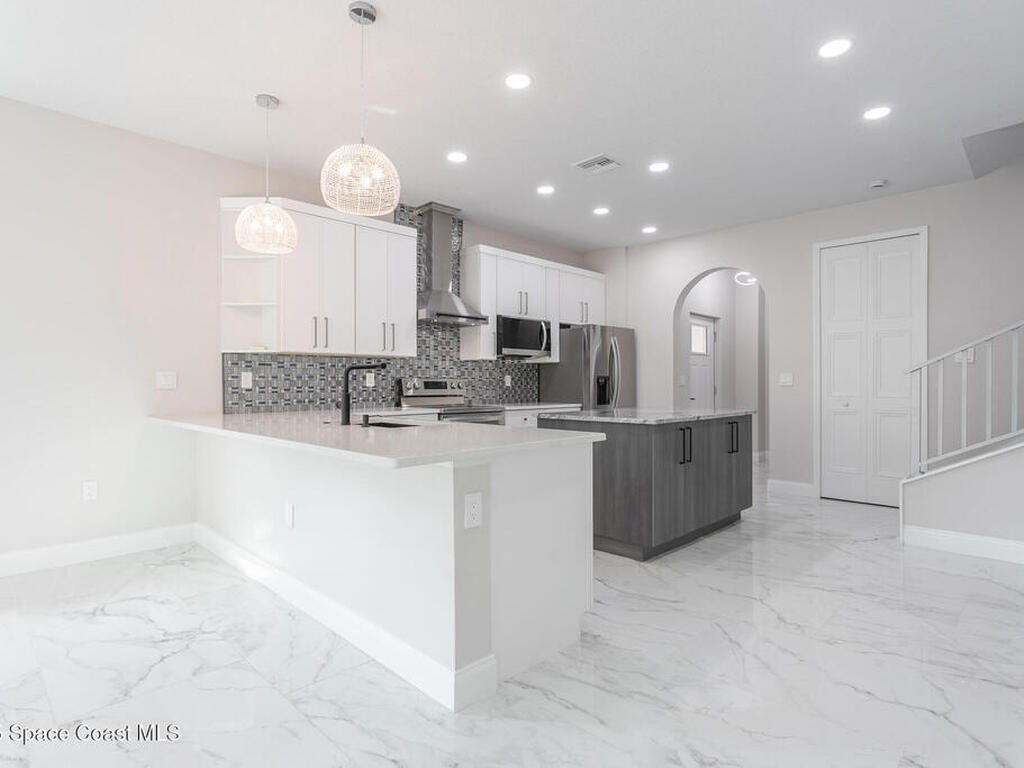 119 Jefferson Avenue, Cape Canaveral, FL 32920