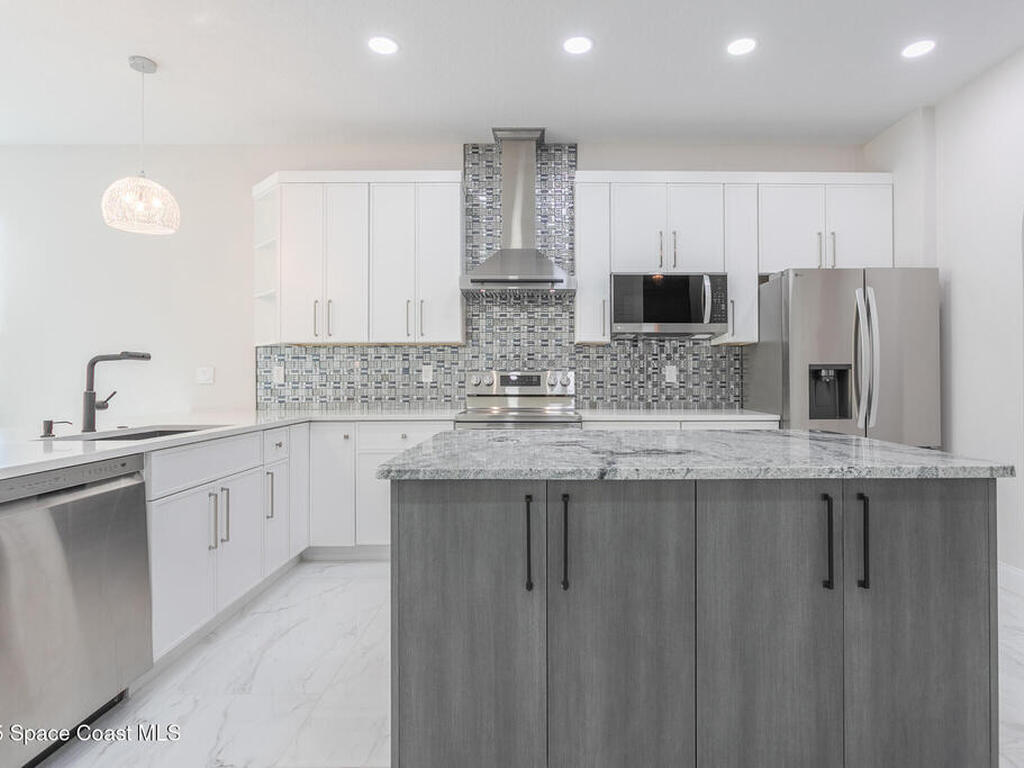 119 Jefferson Avenue, Cape Canaveral, FL 32920