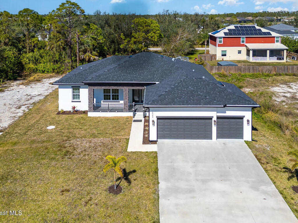 14346 San Domingo Boulevard, Port Charlotte, FL 33981