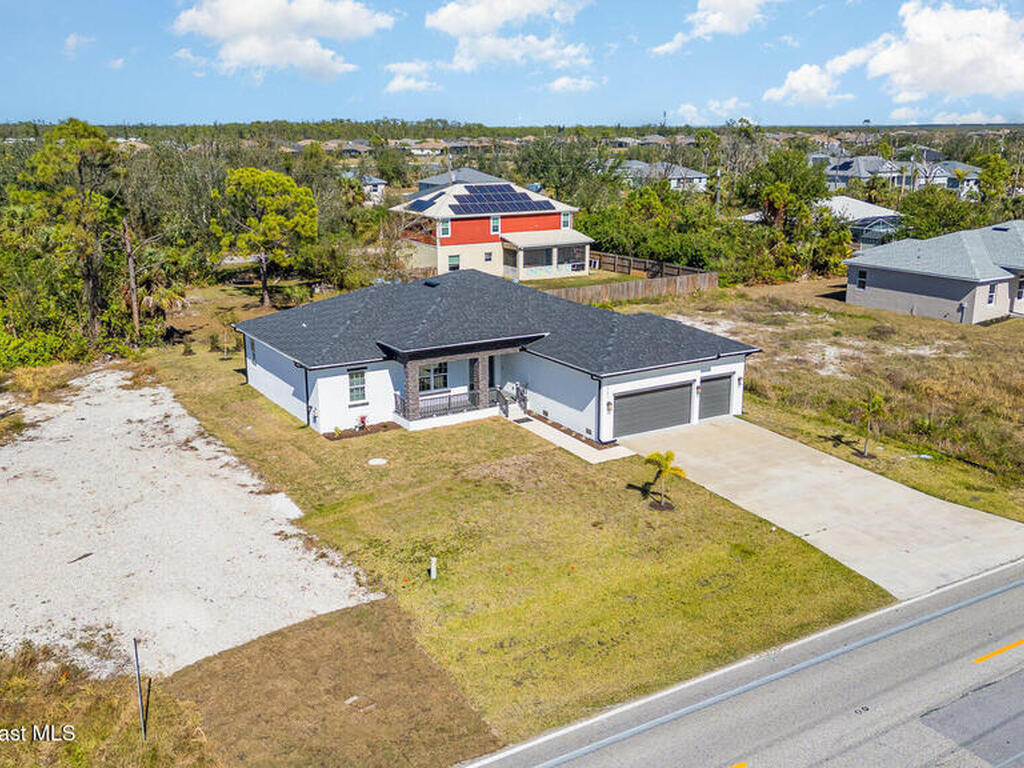 14346 San Domingo Boulevard, Port Charlotte, FL 33981
