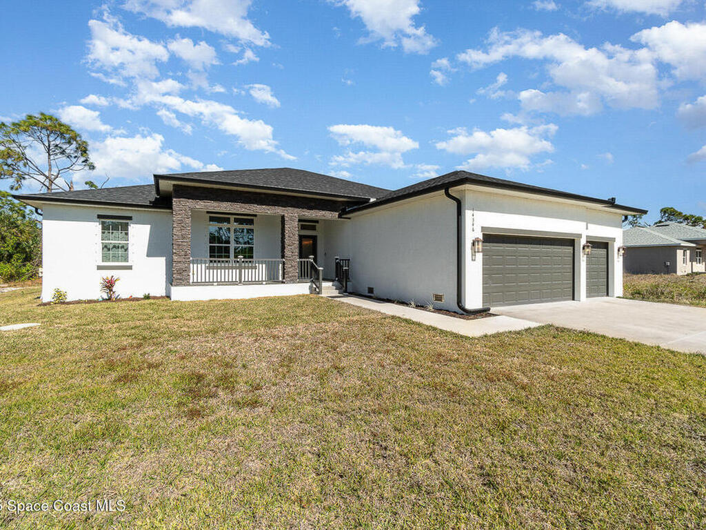 14346 San Domingo Boulevard, Port Charlotte, FL 33981