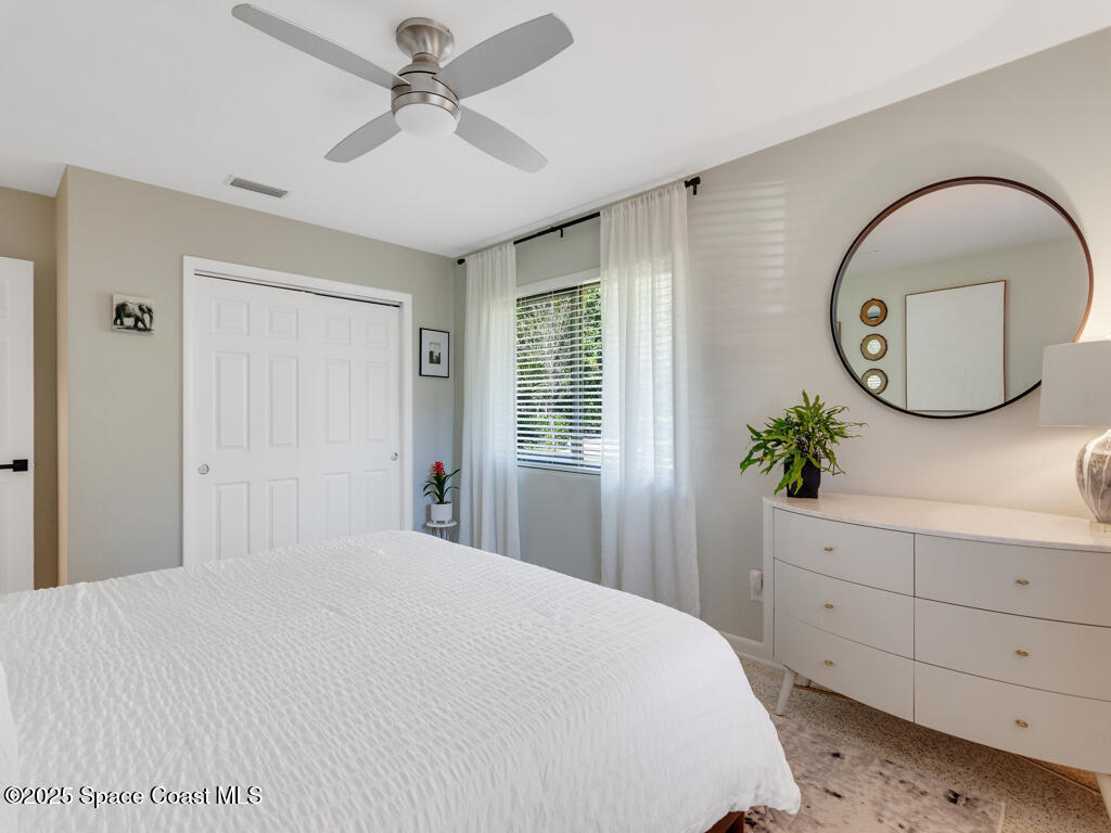 891 22nd Place, Vero Beach, FL 32960
