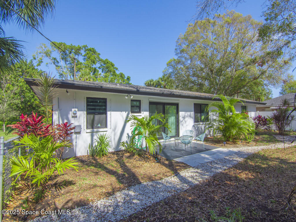 891 22nd Place, Vero Beach, FL 32960