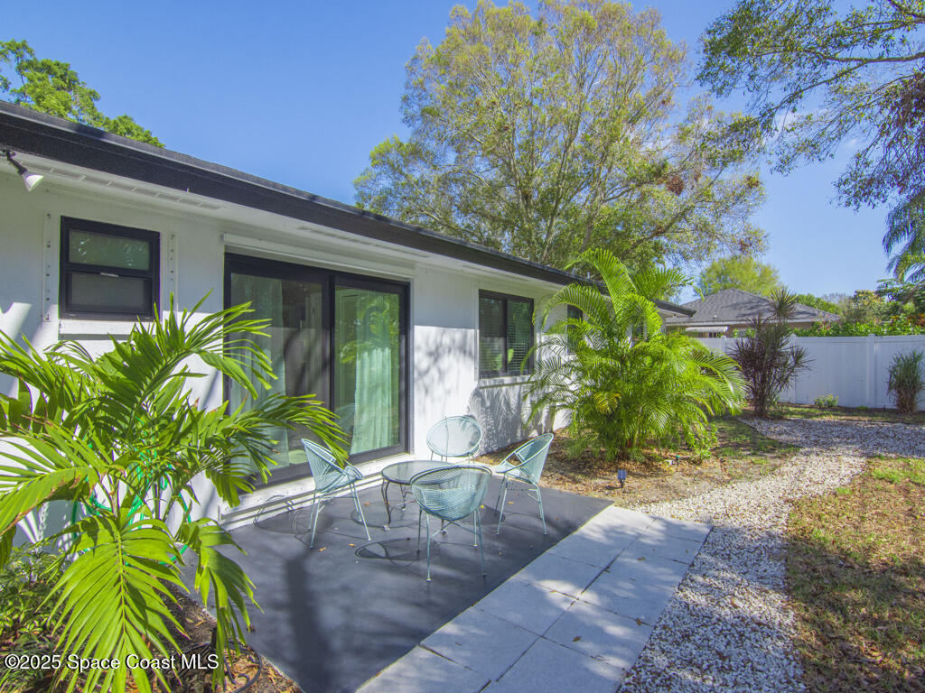 891 22nd Place, Vero Beach, FL 32960