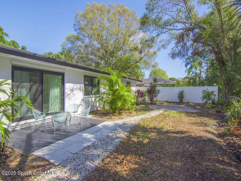 891 22nd Place, Vero Beach, FL 32960
