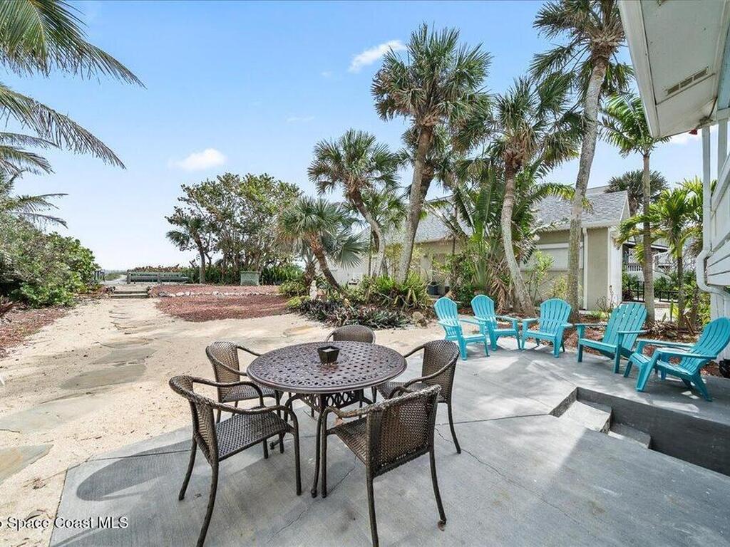111* S Atlantic Avenue, Cocoa Beach, FL 32931
