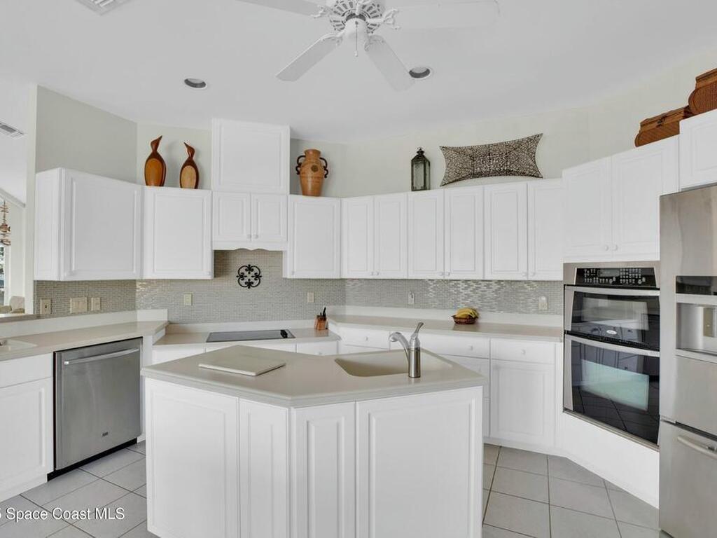 1956 Windward Way, Vero Beach, FL 32963