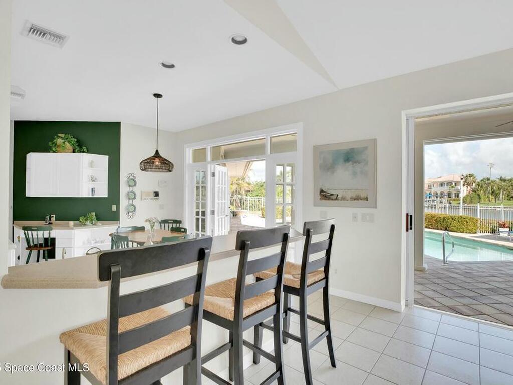 1956 Windward Way, Vero Beach, FL 32963