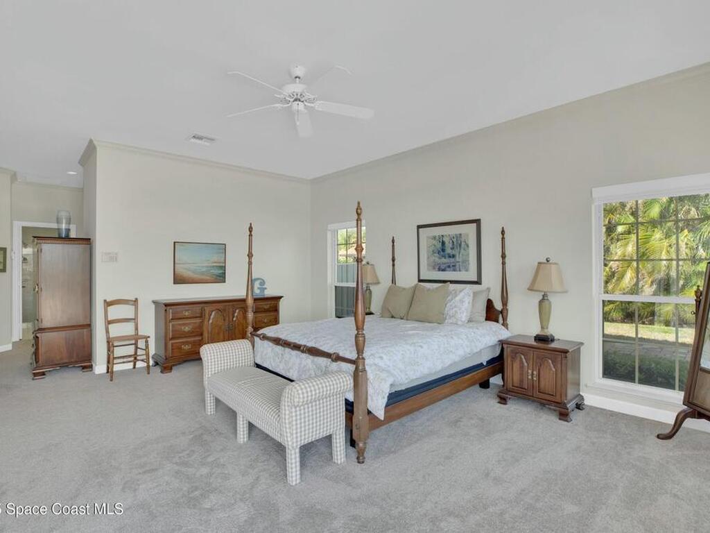 1956 Windward Way, Vero Beach, FL 32963