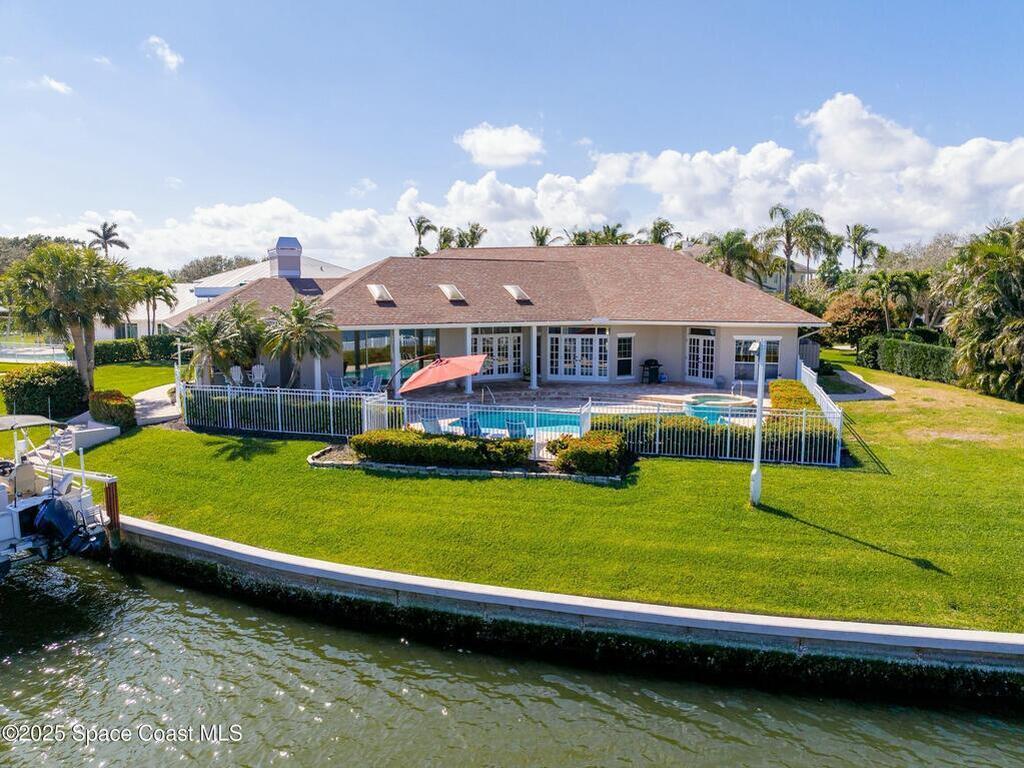 1956 Windward Way, Vero Beach, FL 32963