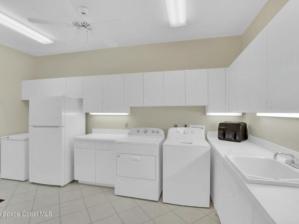 1956 Windward Way, Vero Beach, FL 32963
