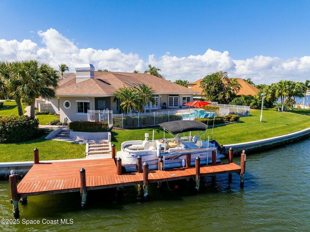 1956 Windward Way, Vero Beach, FL 32963
