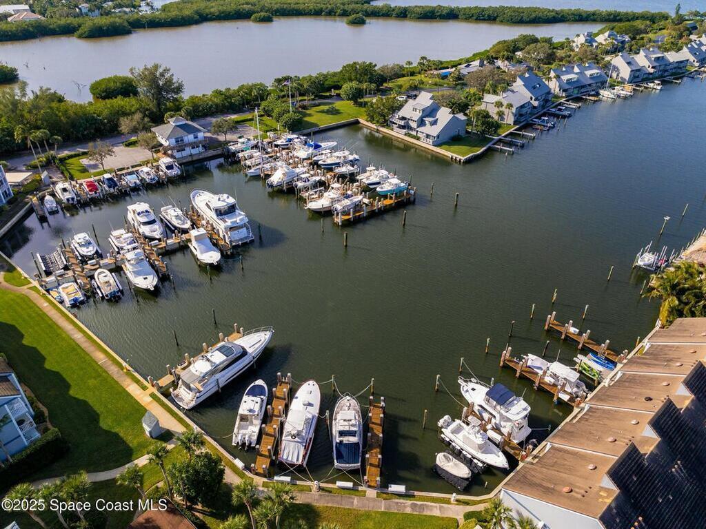 1956 Windward Way, Vero Beach, FL 32963