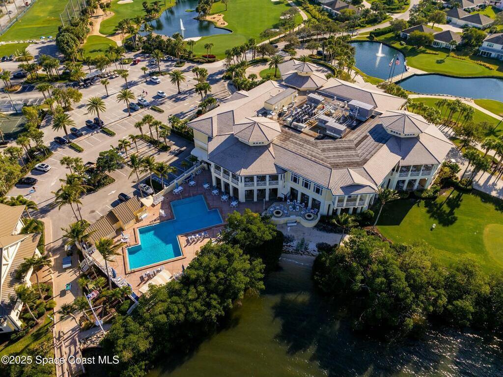 1956 Windward Way, Vero Beach, FL 32963
