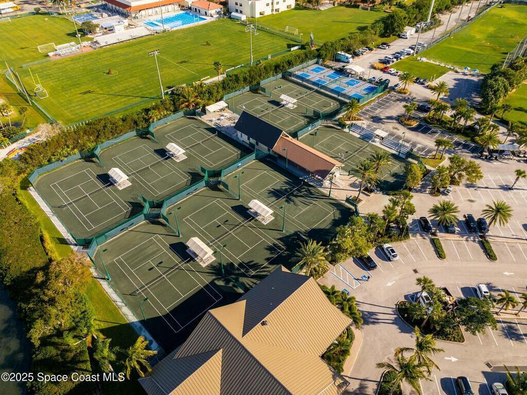 1956 Windward Way, Vero Beach, FL 32963