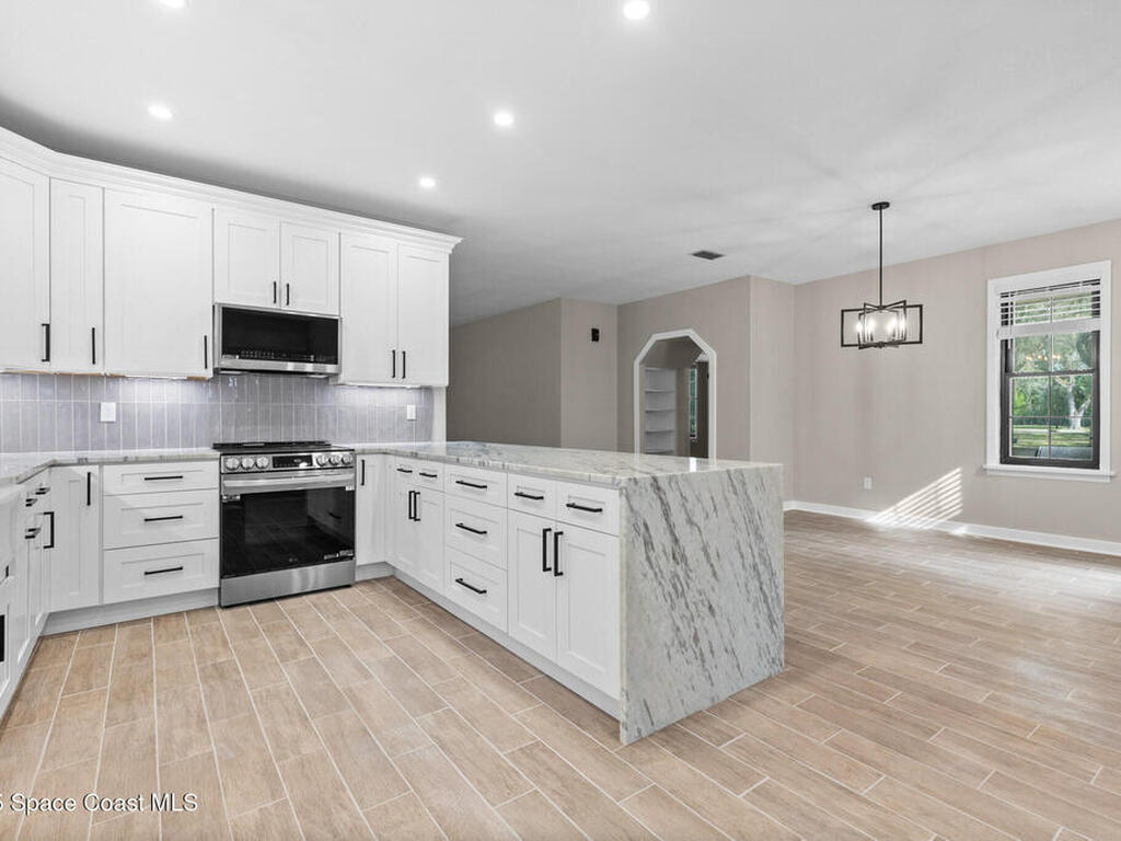 4505 Fernwood Drive, Mims, FL 32754