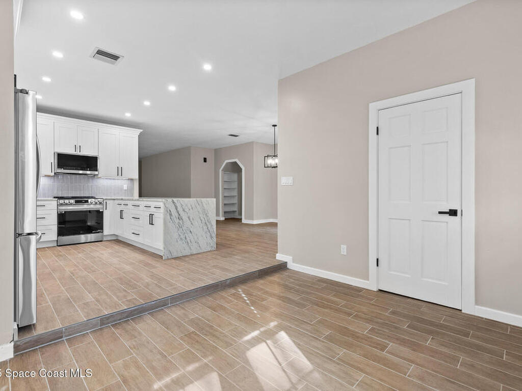 4505 Fernwood Drive, Mims, FL 32754