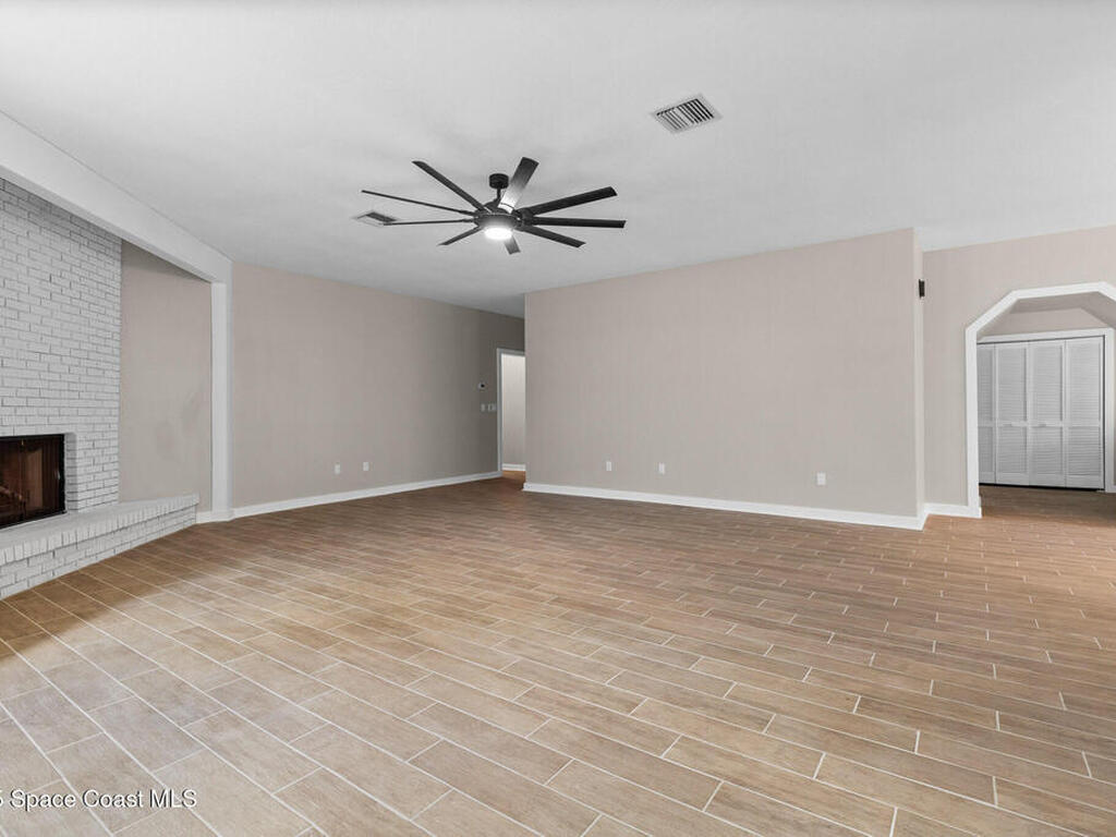 4505 Fernwood Drive, Mims, FL 32754